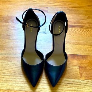 EUC black shoes
